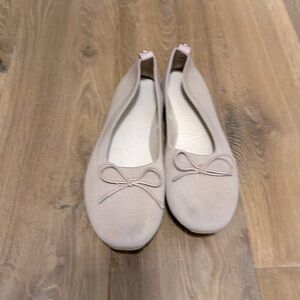 Danskin ballet flat pinky nude color size 8